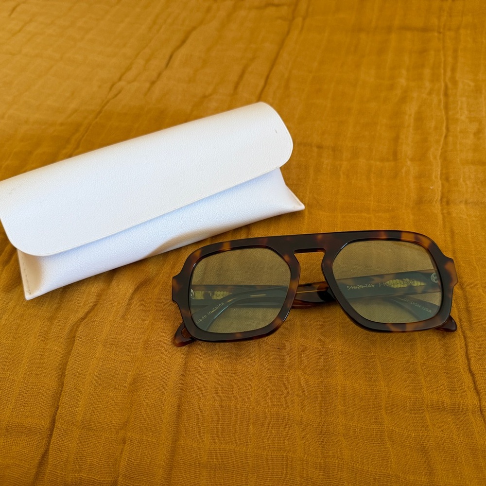 Elisa Johnson Sunglasses